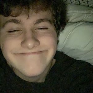 Meet your Posher, Julian